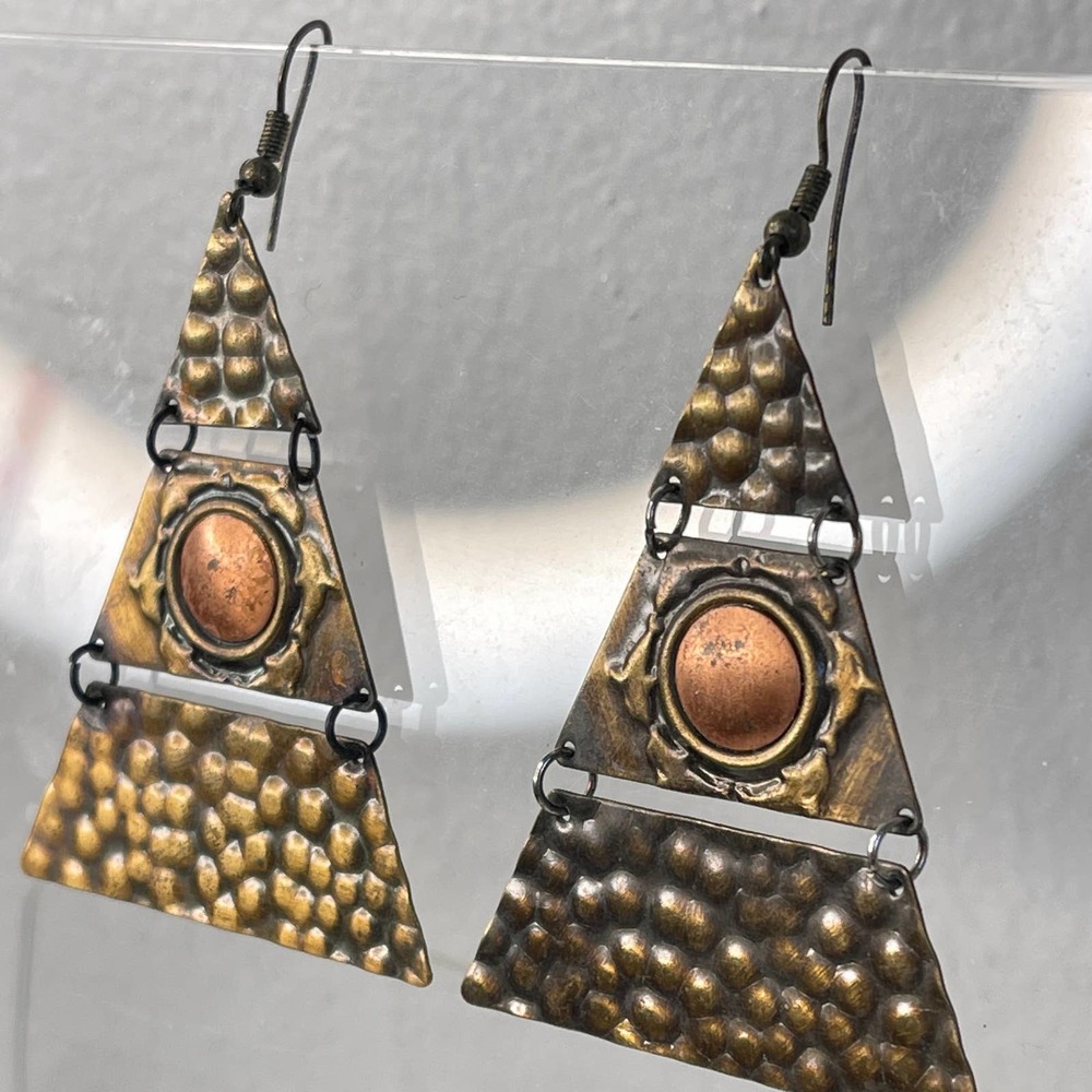 Triangular Metal Geometric Textured Circle Earrings Hinged Copper - Picture 2 of 4